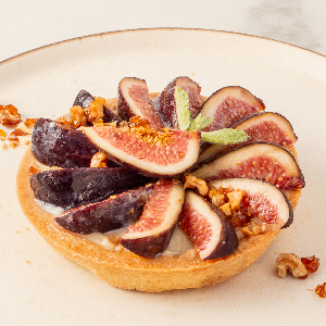 Tarta con frutta di stagione